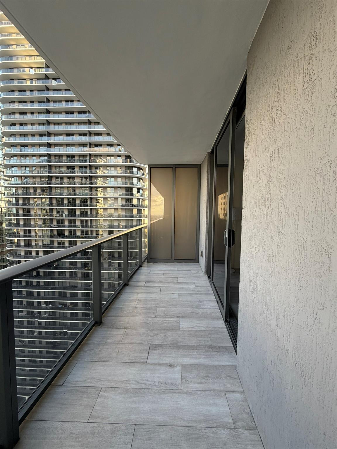 45 Southwest 9th Street, Unit 3110 Miami, FL 33130 - Photo 4 of 19 a view of balcony