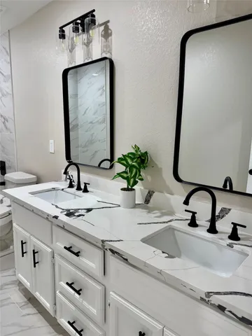 $284,900 | 1714 Oaks Drive, Pasadena, TX 77502