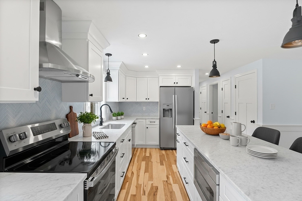 37 Tarkiln Road Kingston, MA 02364 - Photo 9 of 42