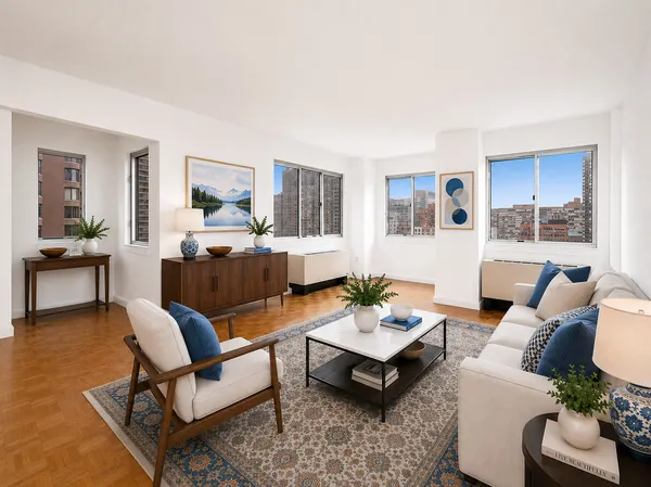 $8,500 | 308 East 38th Street, Unit 19A | Murray Hill