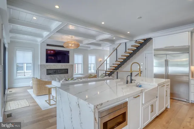 $1,599,900 | 38185 Martins Way, Ocean View, DE 19970