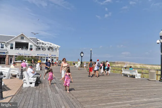 $1,599,900 | 38185 Martins Way, Ocean View, DE 19970