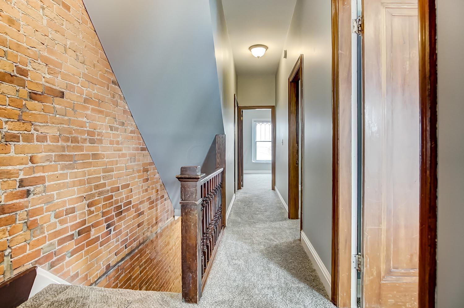 1307 Bryden Road Columbus, OH 43205 - Photo 13 of 31