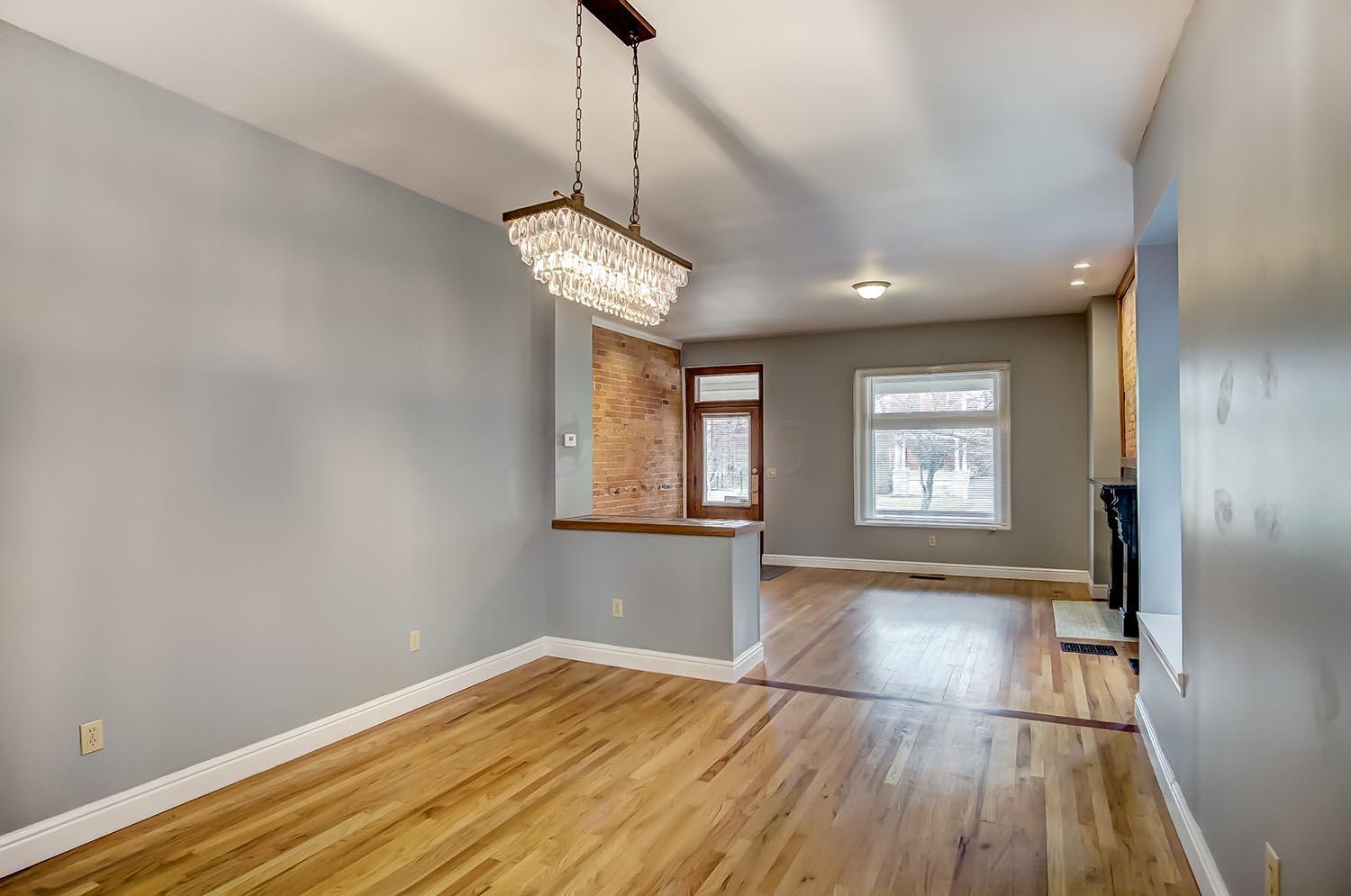 1307 Bryden Road Columbus, OH 43205 - Photo 8 of 31