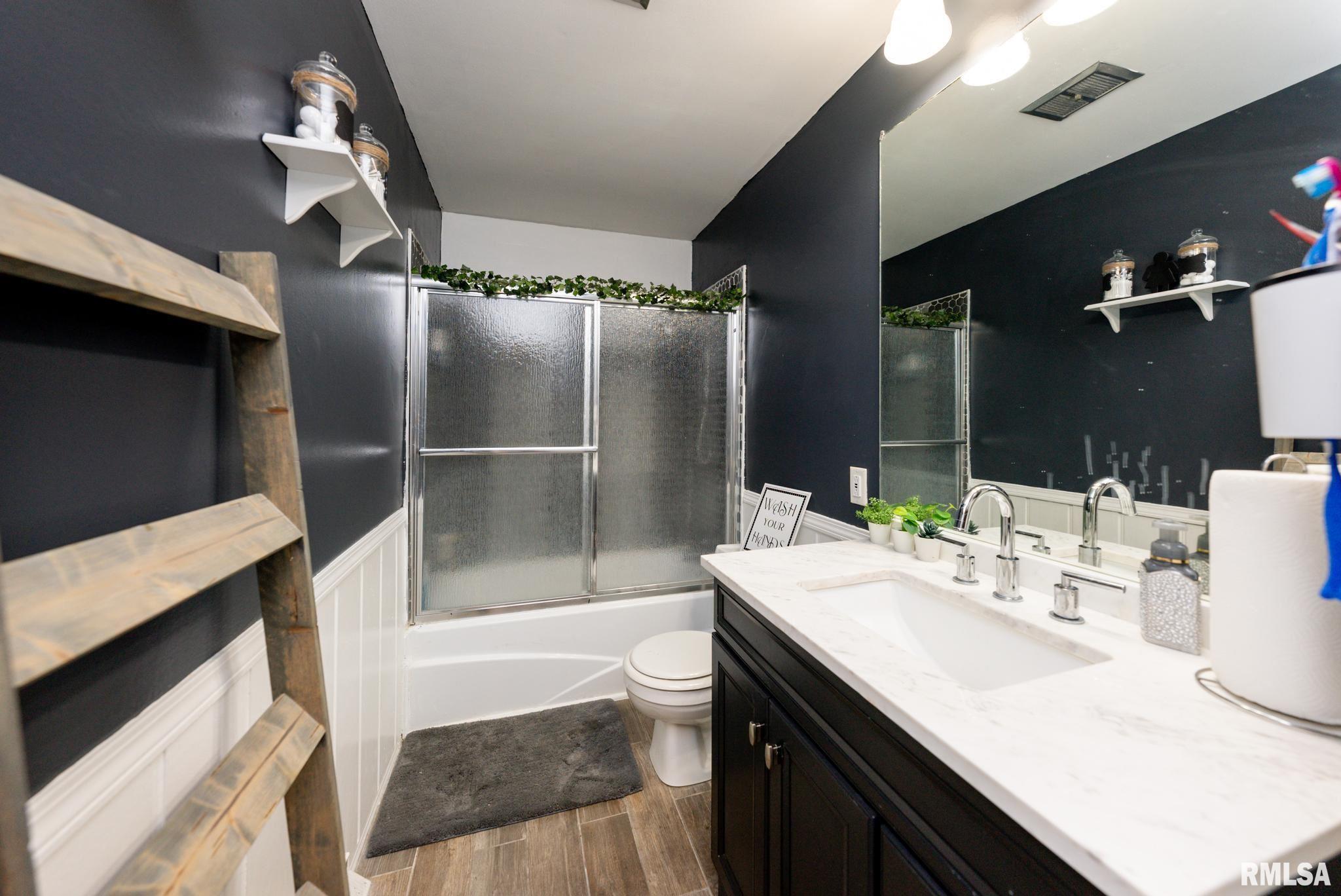 6018 North Hamilton Road Peoria, IL 61614 - Photo 23 of 40 Gallery Image 23