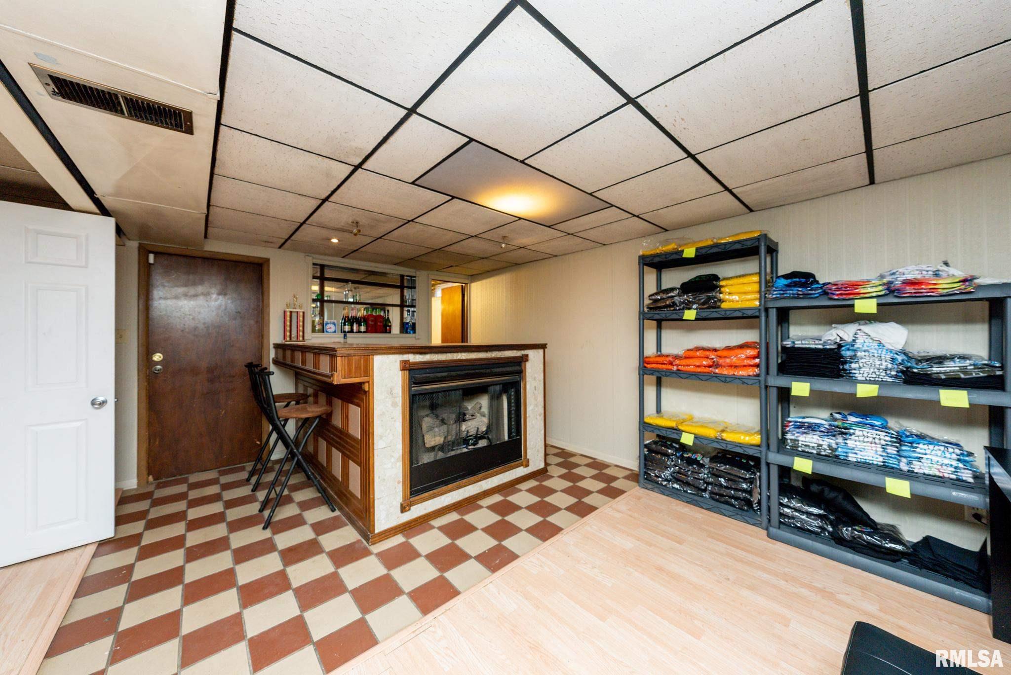 6018 North Hamilton Road Peoria, IL 61614 - Photo 30 of 40 Gallery Image 30