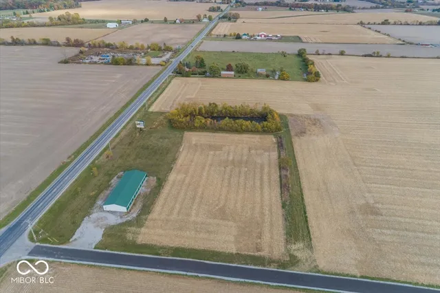 $690,000 | 4998 North County Road 575 West, Middletown, IN 47356