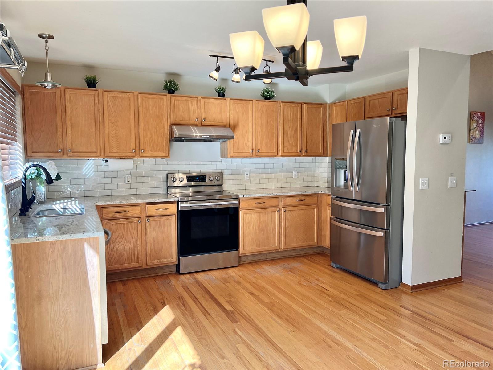 876 Timbervale Trail Highlands Ranch, CO 80129 - Photo 6 of 19