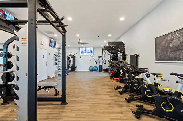 $299,500 | 174 Southampton Place South, Unit 345, Venice, FL 34293