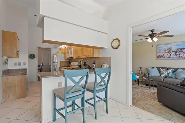 $299,500 | 174 Southampton Place South, Unit 345, Venice, FL 34293