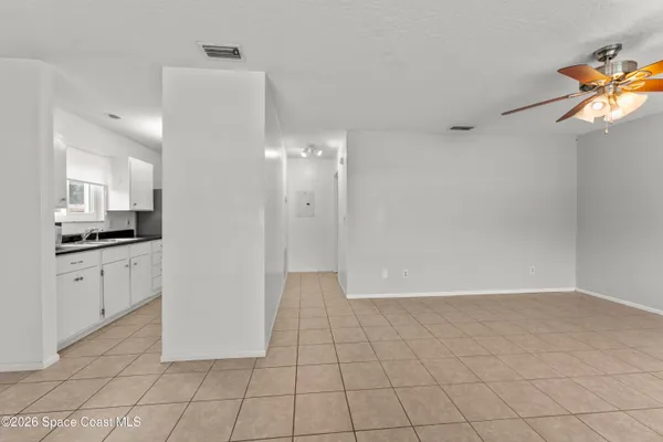 $385,000 | 157 East Laila Drive, West Melbourne, FL 32904