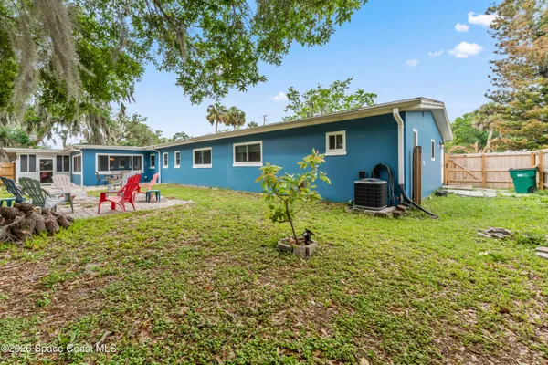 $385,000 | 157 East Laila Drive, West Melbourne, FL 32904