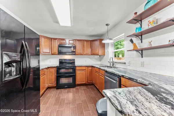 $385,000 | 157 East Laila Drive, West Melbourne, FL 32904