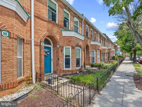 $345,000 | 3714 Roosevelt Place Northeast, Washington, DC 20019