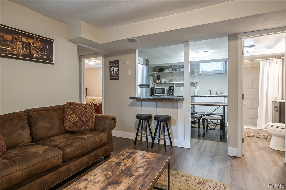 693 South Bay Road Cicero, NY 13212 - Photo 8 of 44 Breakfast Bar and table for 4 for your dining plea