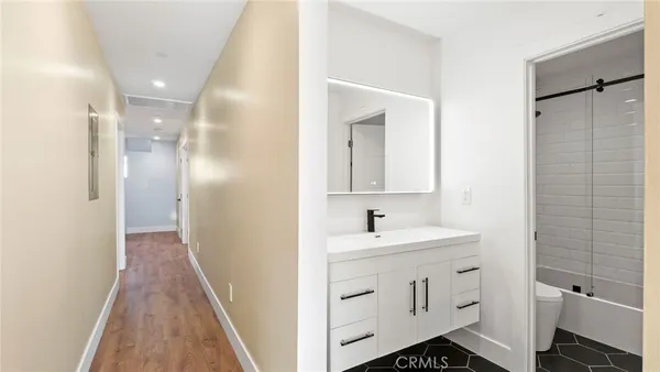 $8,500 | 420 South Hill Street, Orange, CA 92869