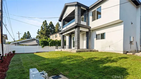 $8,500 | 420 South Hill Street, Orange, CA 92869