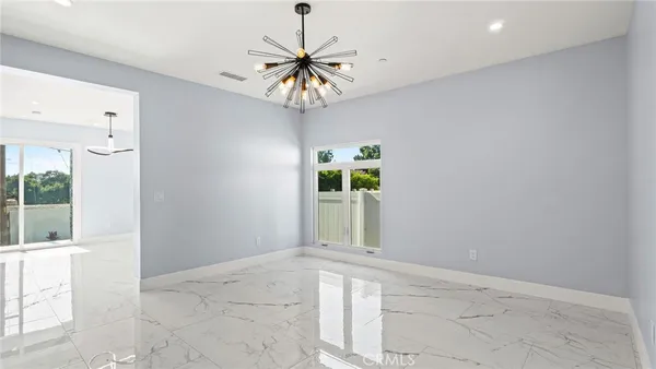 $8,500 | 420 South Hill Street, Orange, CA 92869