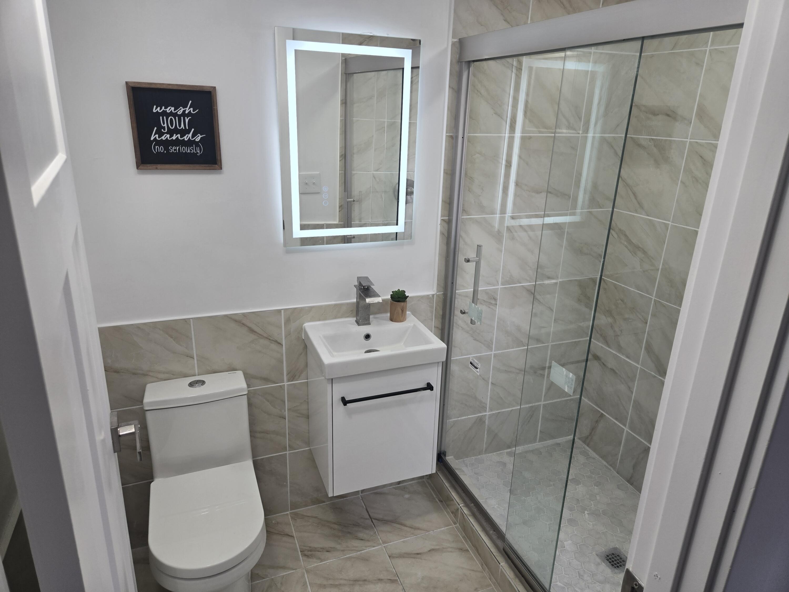 4578 North 127th Street Butler, WI 53007 - Photo 19 of 28 Upstairs bathroom