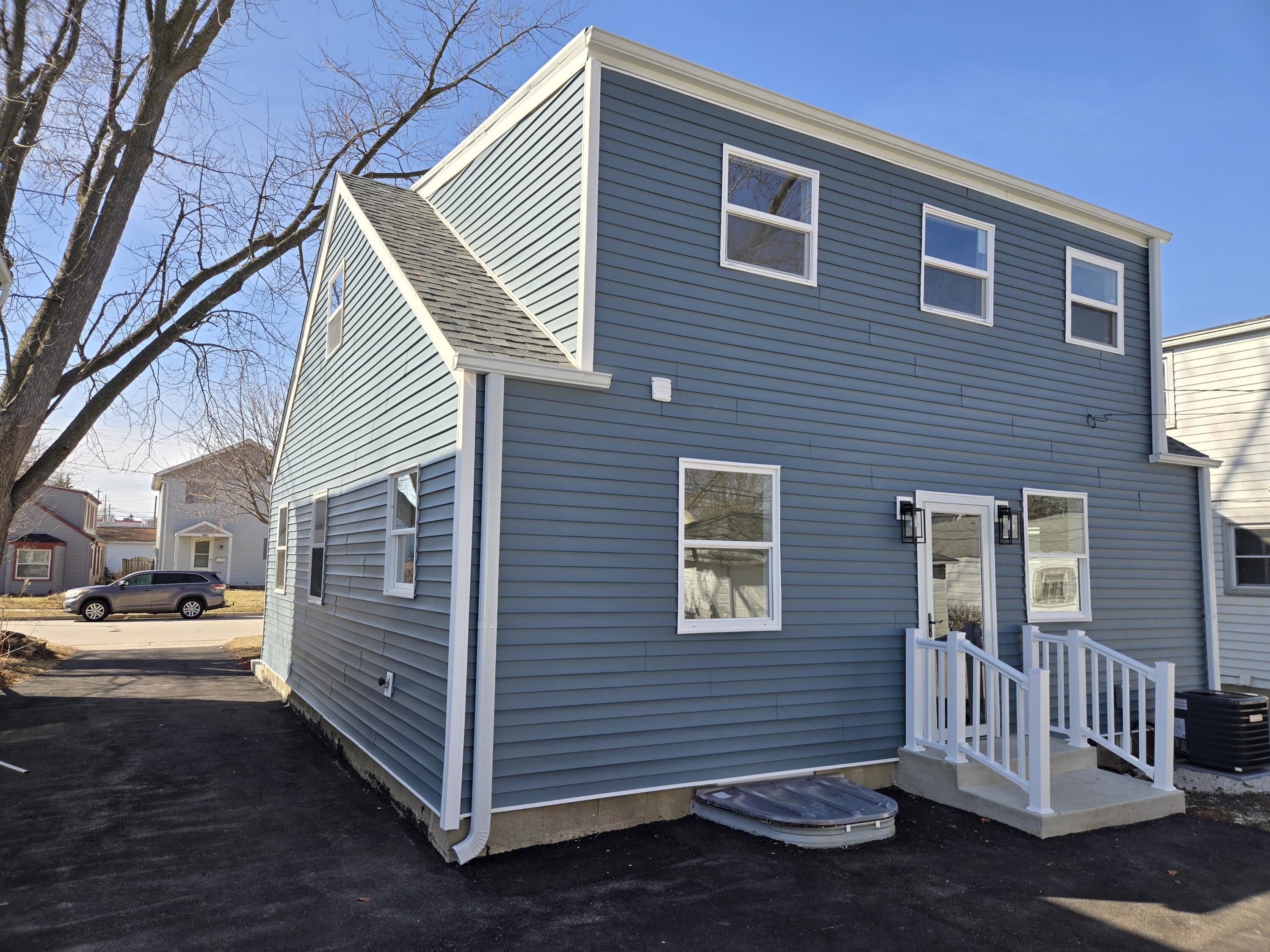 4578 North 127th Street Butler, WI 53007 - Photo 3 of 37 20260308_145126