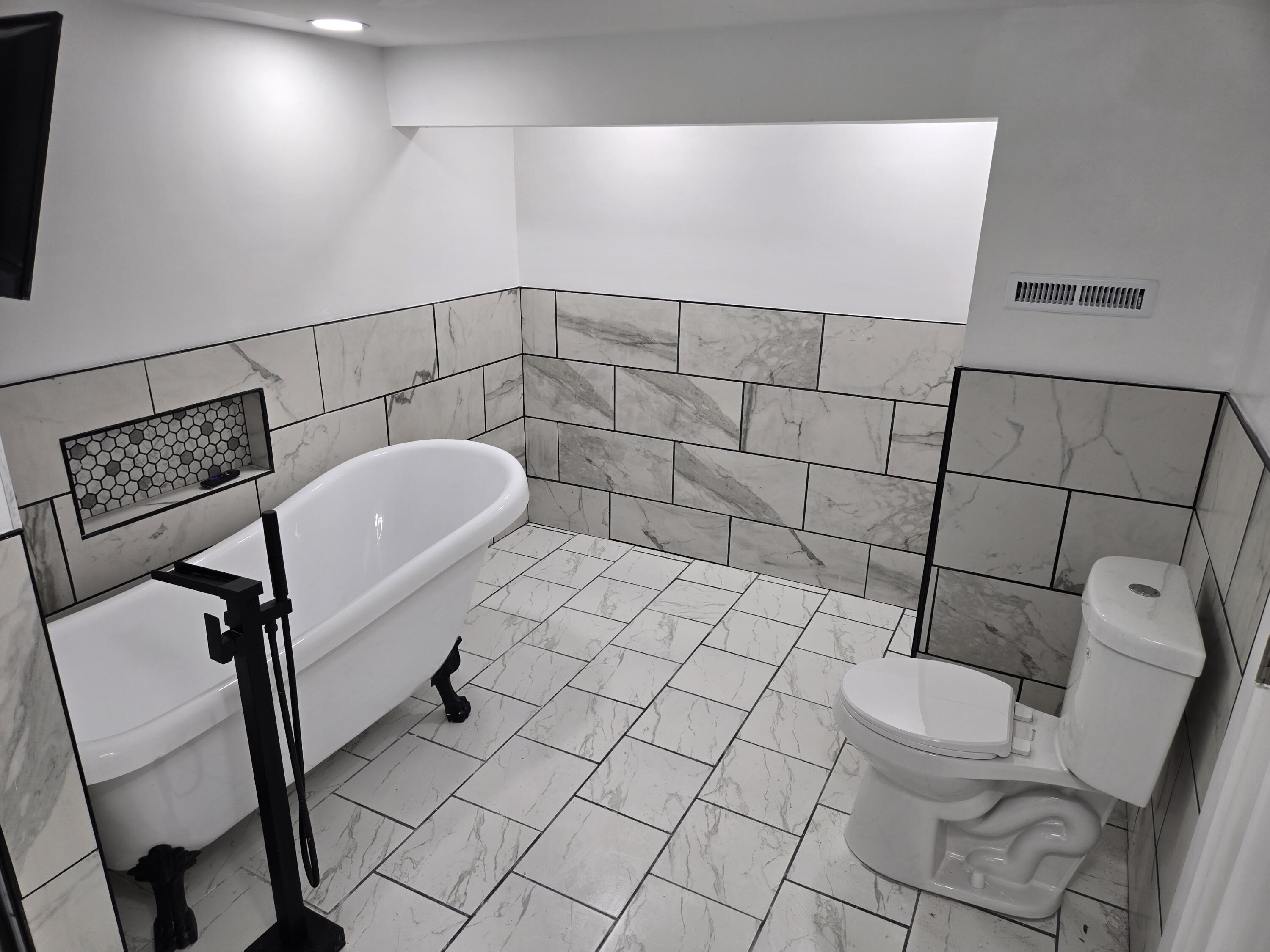 4578 North 127th Street Butler, WI 53007 - Photo 34 of 37 Luxury Master Bath