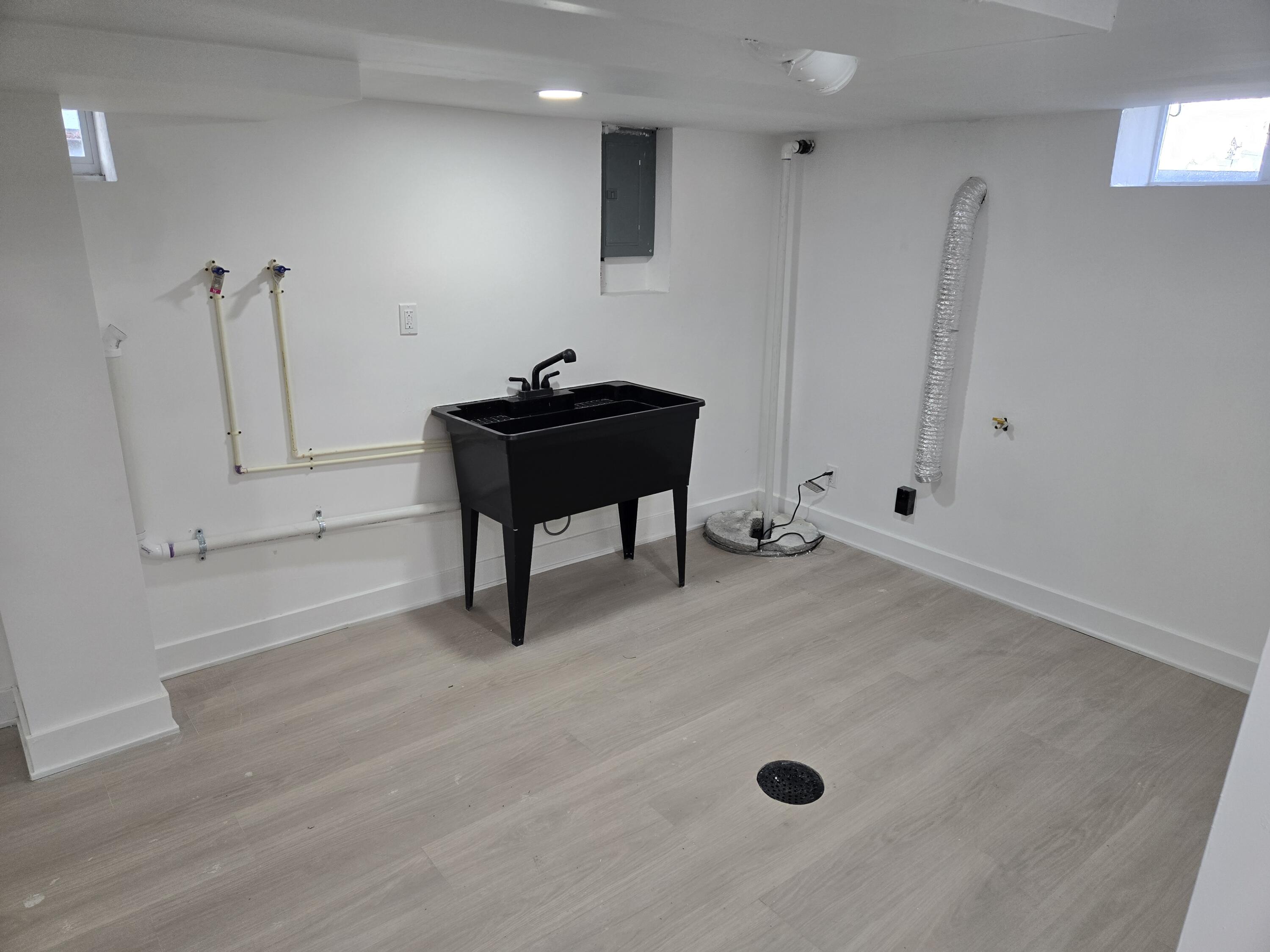 4578 North 127th Street Butler, WI 53007 - Photo 35 of 37 Laundry