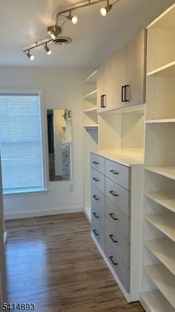 $3,950 | 17 Zabriskie Street, Hackensack, NJ 07601