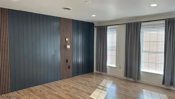 $3,950 | 17 Zabriskie Street, Hackensack, NJ 07601