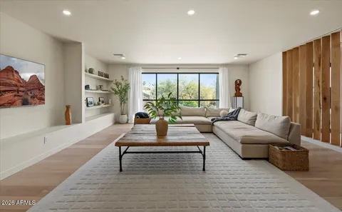 $2,895,000 | 4035 East McDonald Drive, Phoenix, AZ 85018