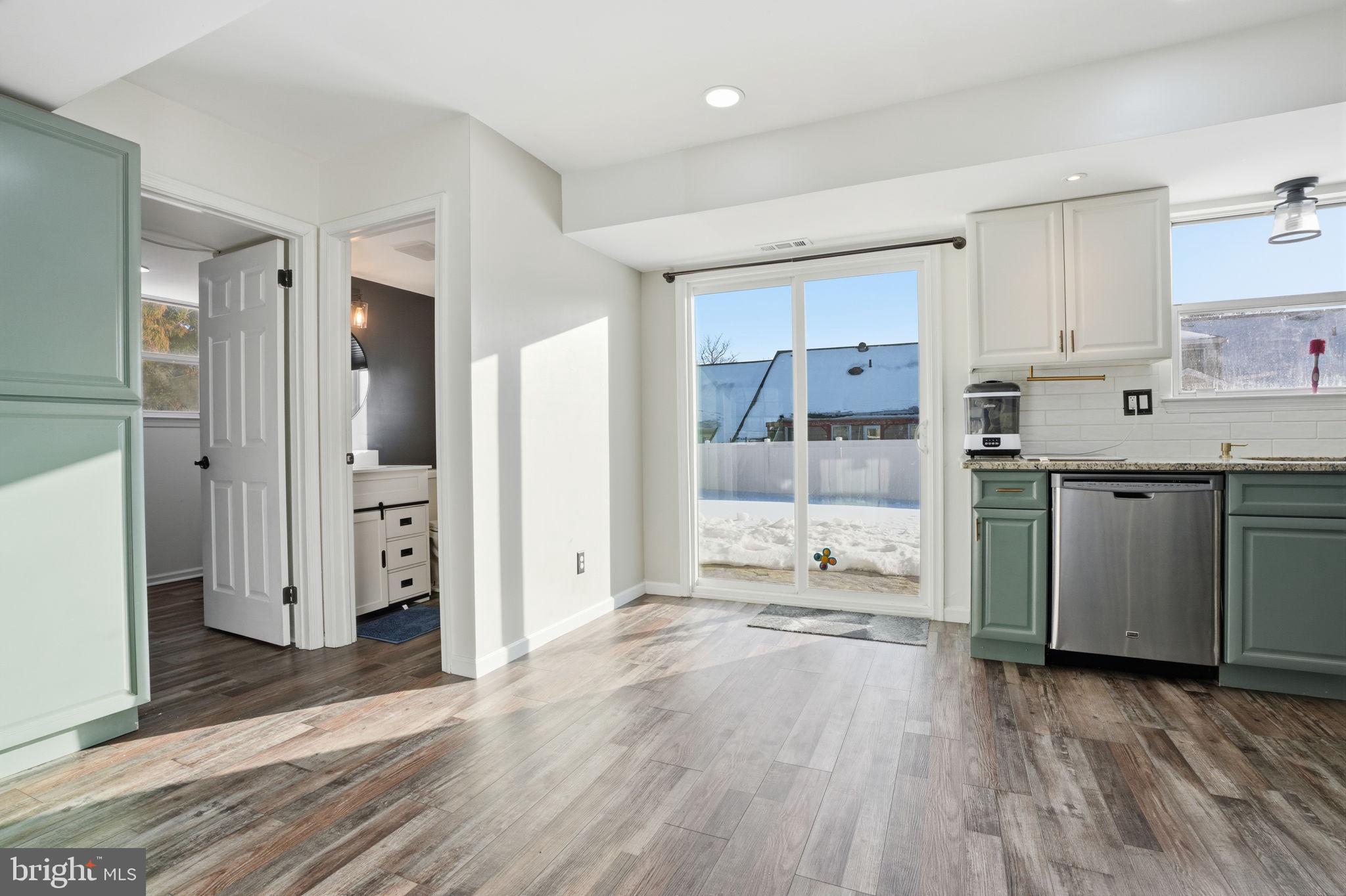 2524 Valley View Road Bensalem, PA 19020 - Photo 11 of 23