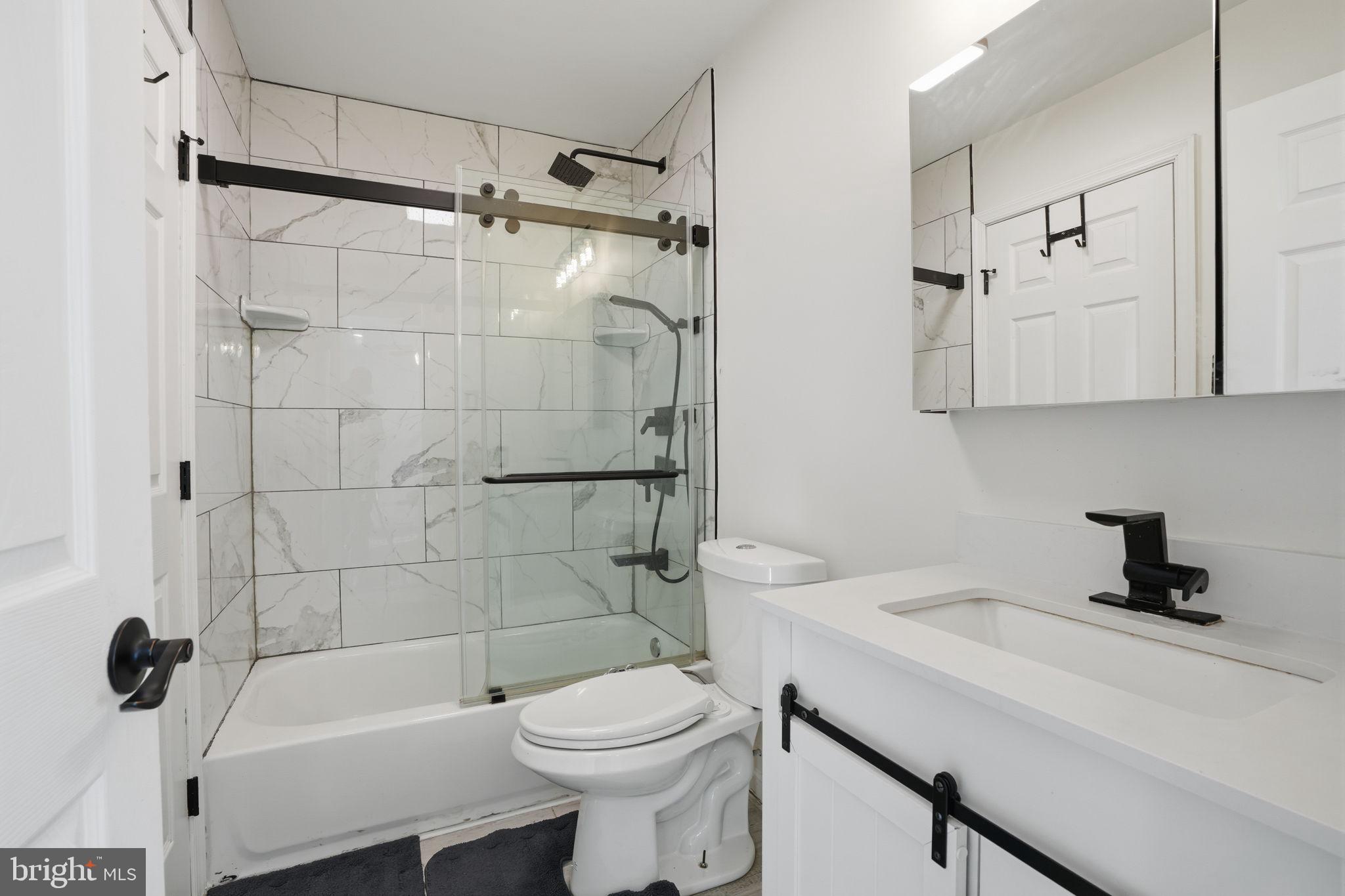 2524 Valley View Road Bensalem, PA 19020 - Photo 13 of 23