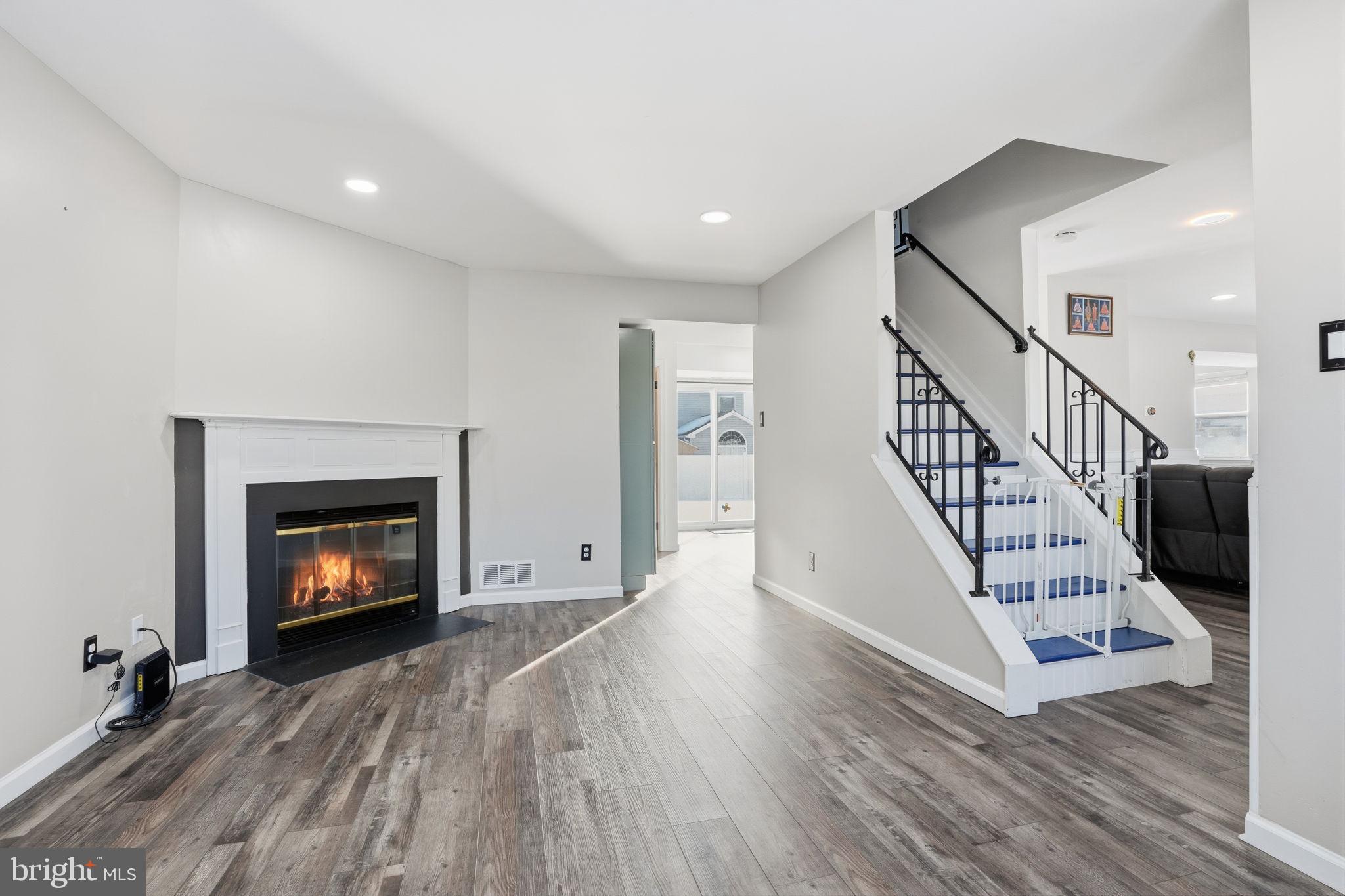 2524 Valley View Road Bensalem, PA 19020 - Photo 2 of 23