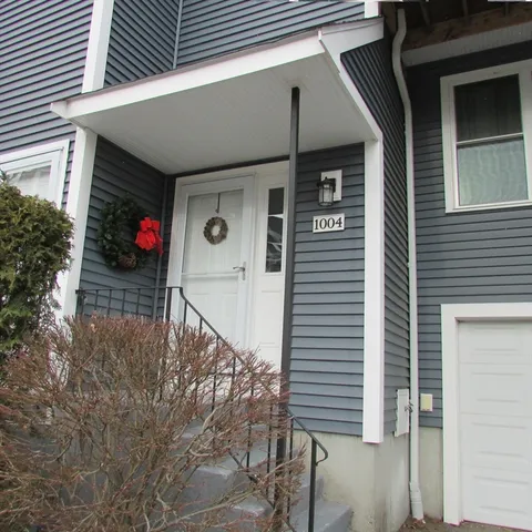 $399,900 | 101 South Avenue, Unit 1004, Attleboro, MA 02703