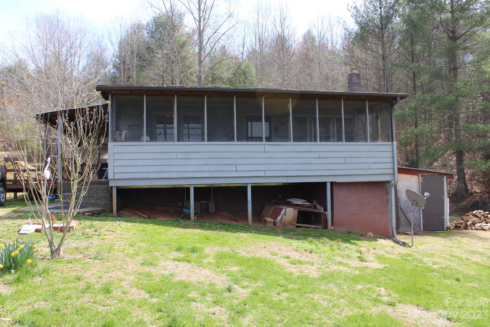2496 Gladden Road Morganton, NC 28655 - Photo 1 of 13 Gallery Image 1