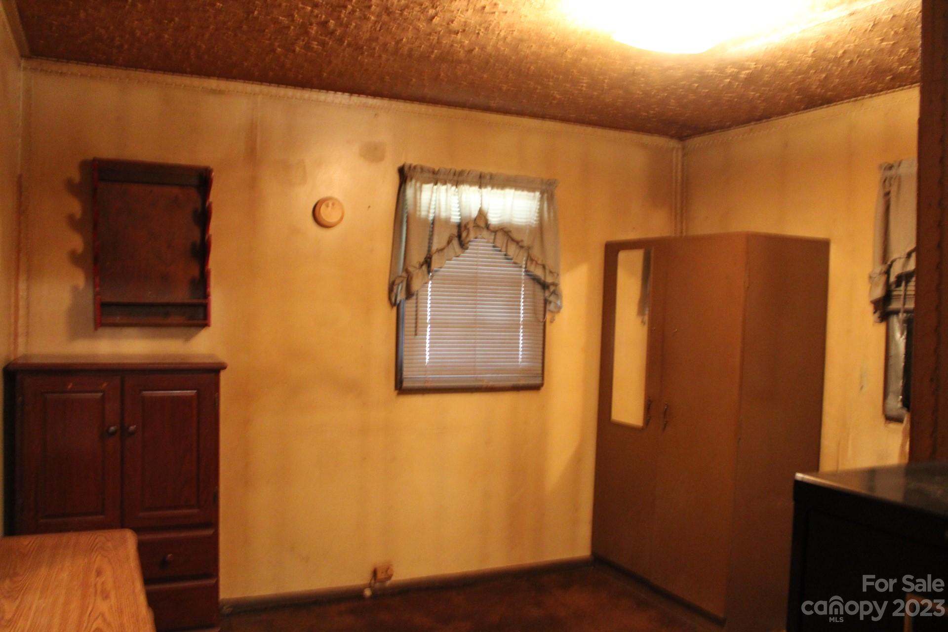 2496 Gladden Road Morganton, NC 28655 - Photo 10 of 13 Gallery Image 10