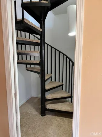 $182,900 | 9052 South Pointe Ridge Lane, Bloomington, IN 47401