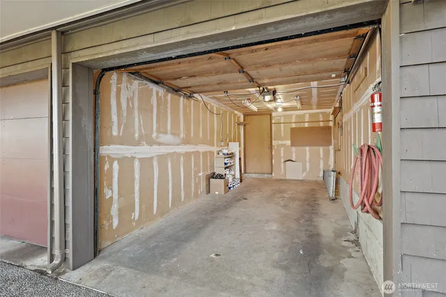 $629,900 | 3030 14th Avenue West, Unit 106, Seattle, WA 98119