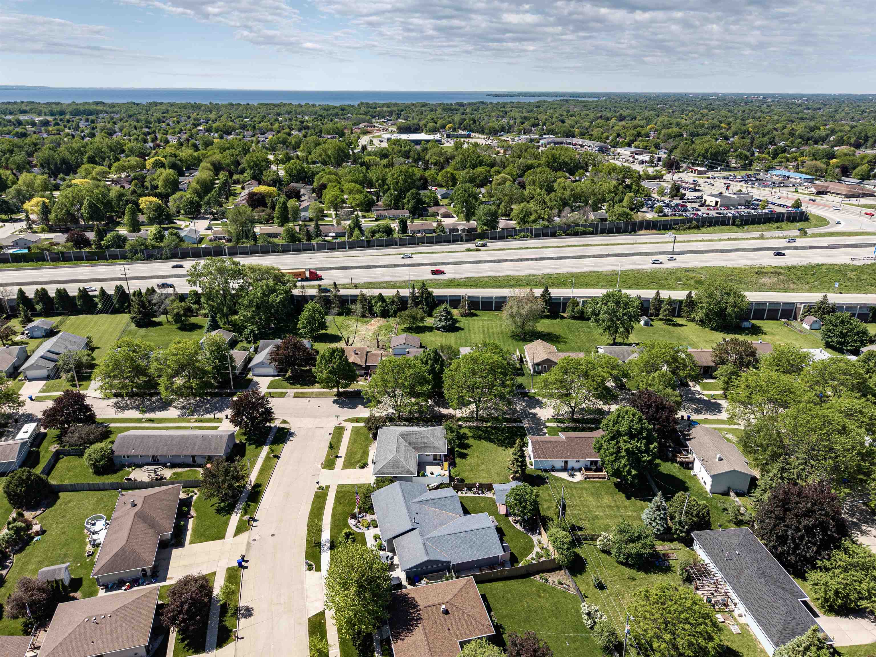 2909 South Summerset Drive Appleton, WI 54915 - Photo 36 of 42