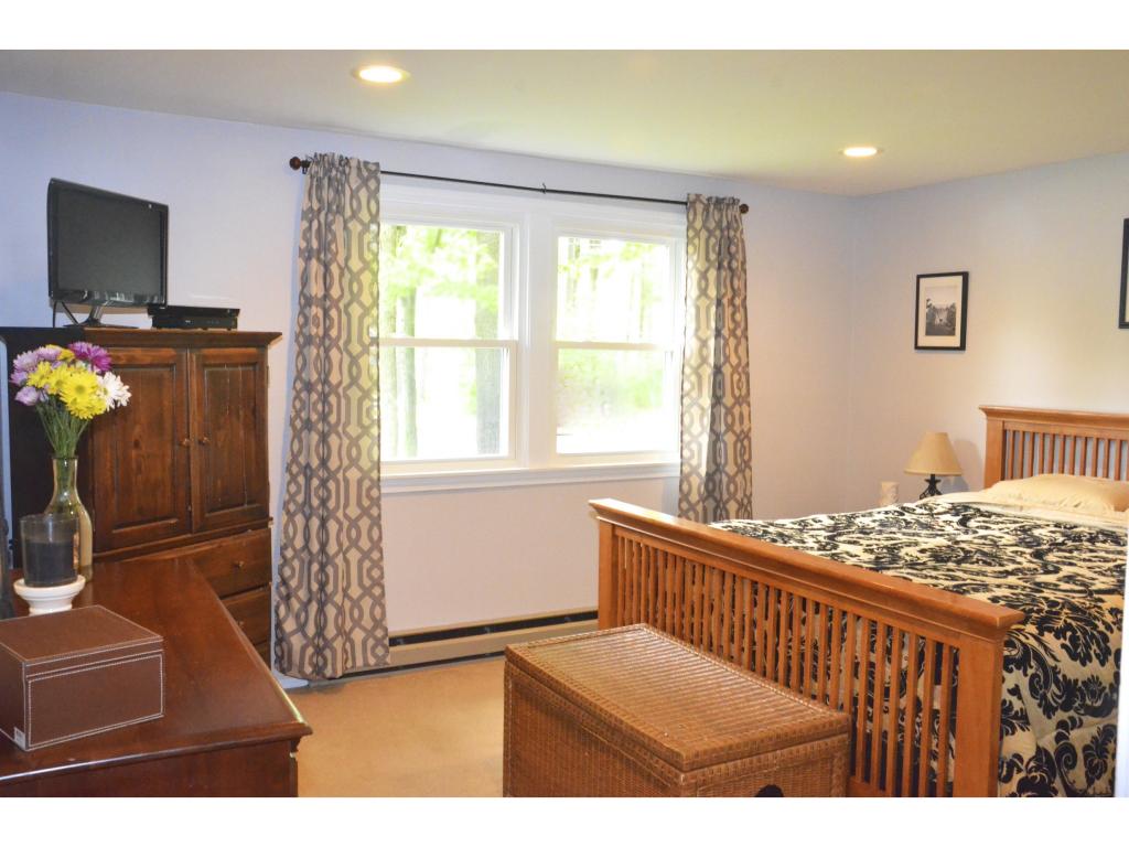 64 Manor Road Concord, NH 03303 - Photo 11 of 32 Gallery Image 11