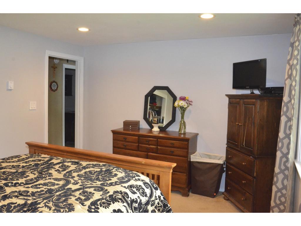 64 Manor Road Concord, NH 03303 - Photo 13 of 32 Gallery Image 13