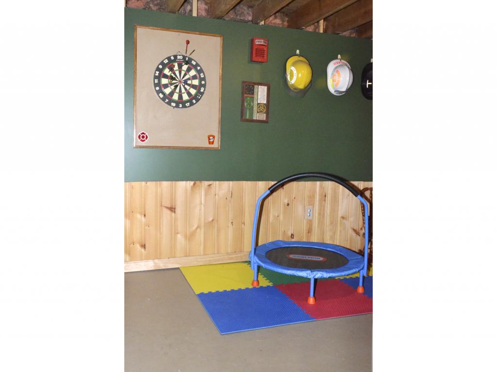 64 Manor Road Concord, NH 03303 - Photo 21 of 32 Gallery Image 21