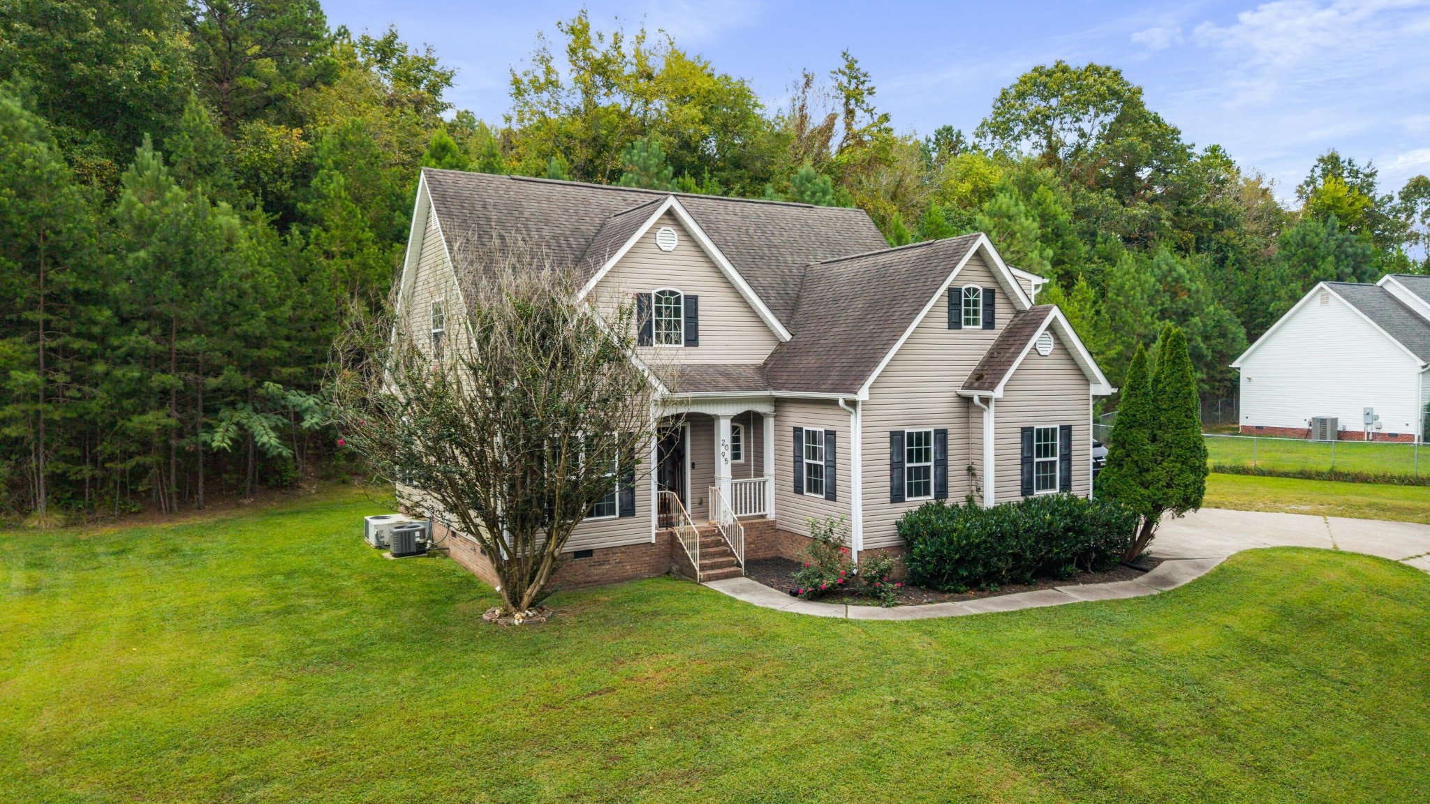2095 Baggett Road Ringgold, GA 30736 - Photo 3 of 34 a view of a house with a yard