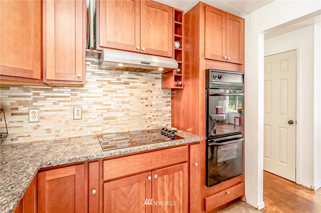 1024 Russell Road Snohomish, WA 98290 - Photo 11 of 28 Gallery Image 11