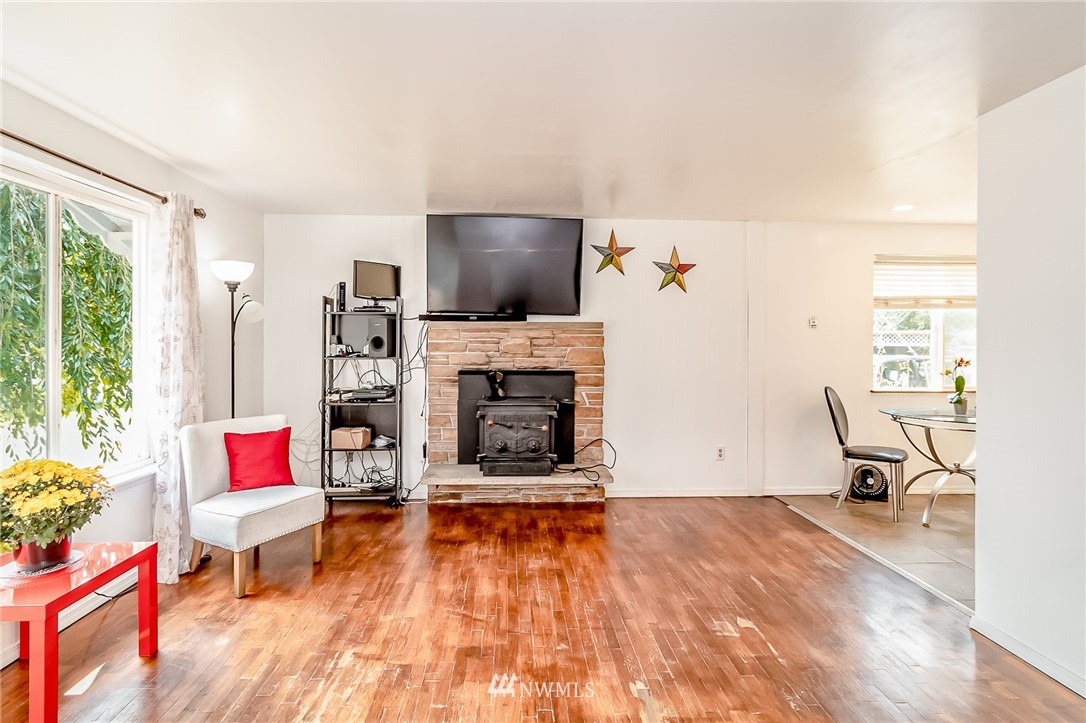 1024 Russell Road Snohomish, WA 98290 - Photo 6 of 28 Gallery Image 6