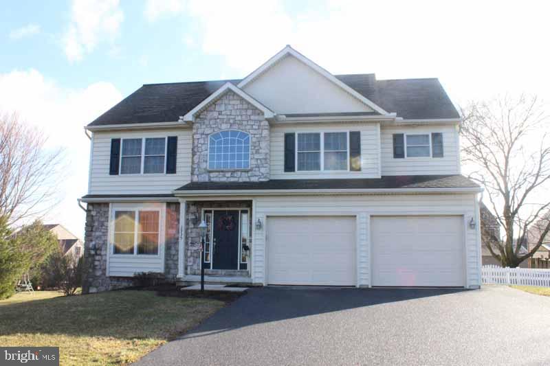 2935 Weaver Road Lancaster, PA 17601 - Photo 1 of 27