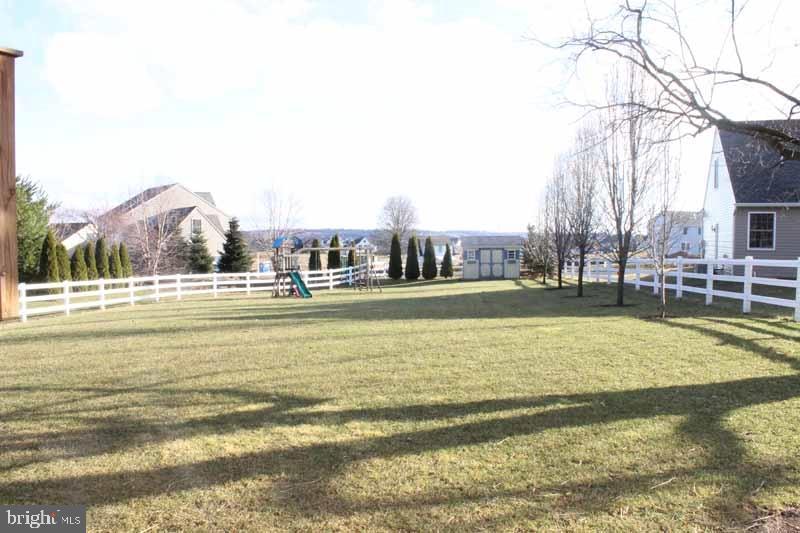 2935 Weaver Road Lancaster, PA 17601 - Photo 27 of 27
