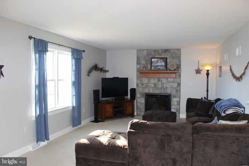 2935 Weaver Road Lancaster, PA 17601 - Photo 7 of 27