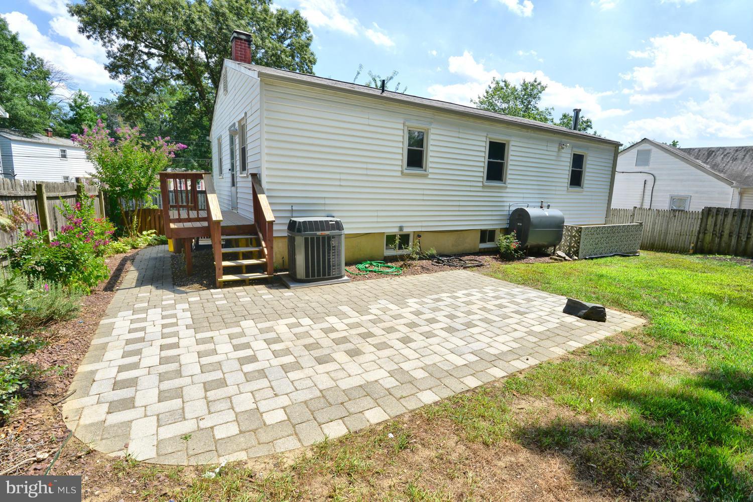 1630 Marlboro Road Edgewater, MD 21037 - Photo 25 of 30 Great patio for all your BBQs
