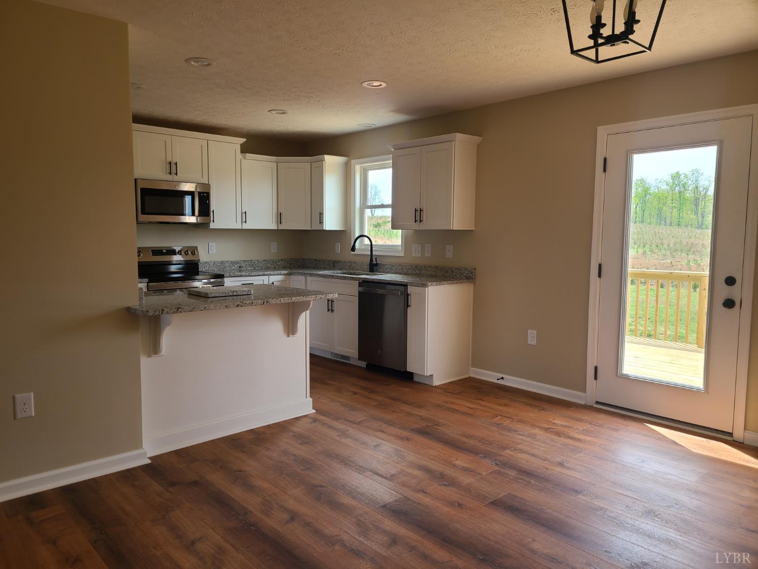 1871 Horseshoe Road Appomattox, VA 24522 - Photo 5 of 16