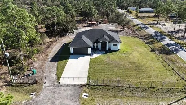 $550,000 | 7691 23rd Place, LaBelle, FL 33935